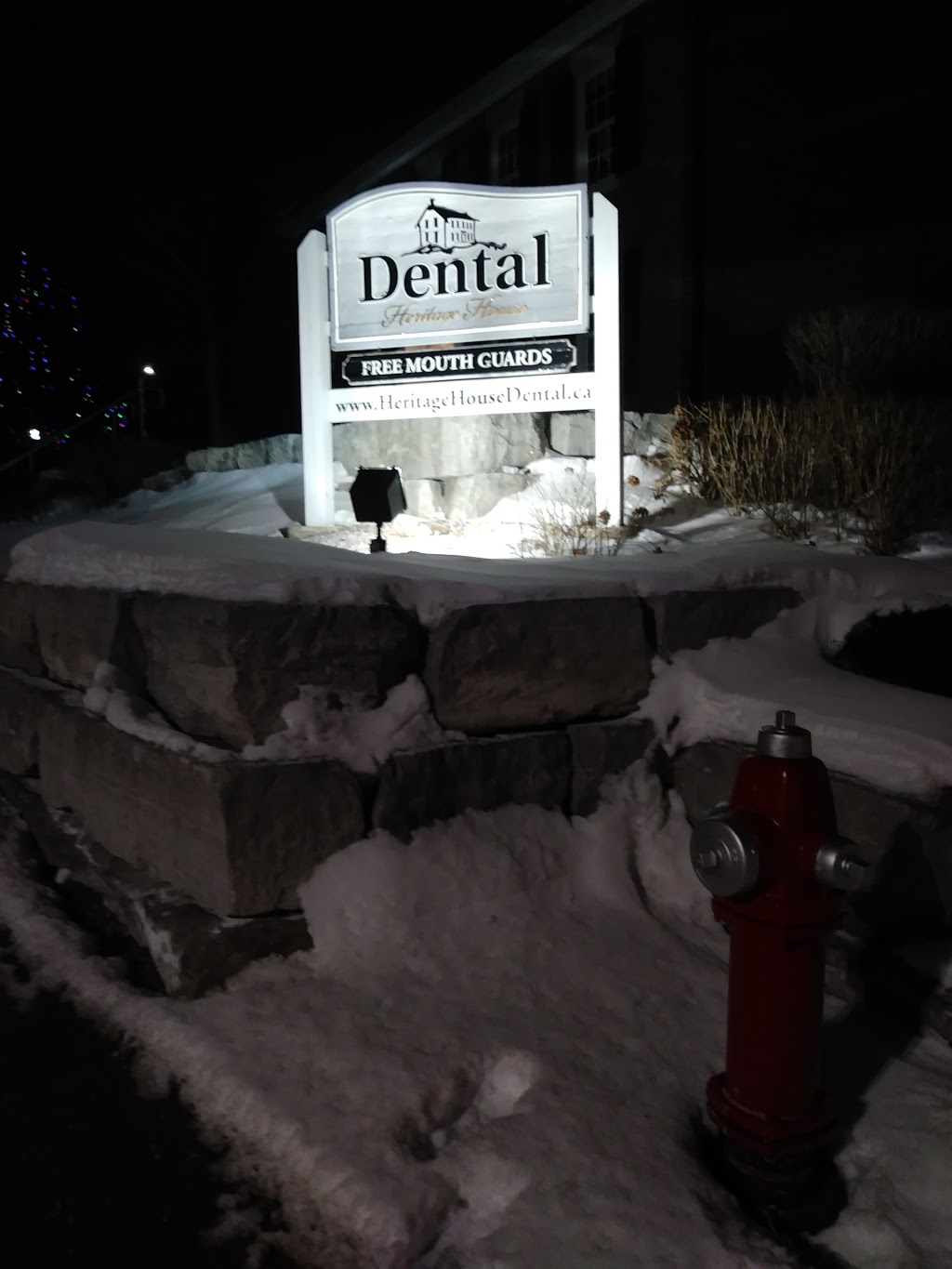 dentalimplantsmississauga.ca | 820 Britannia Rd W, Mississauga, ON L5V 2W1, Canada | Phone: (905) 814-1600