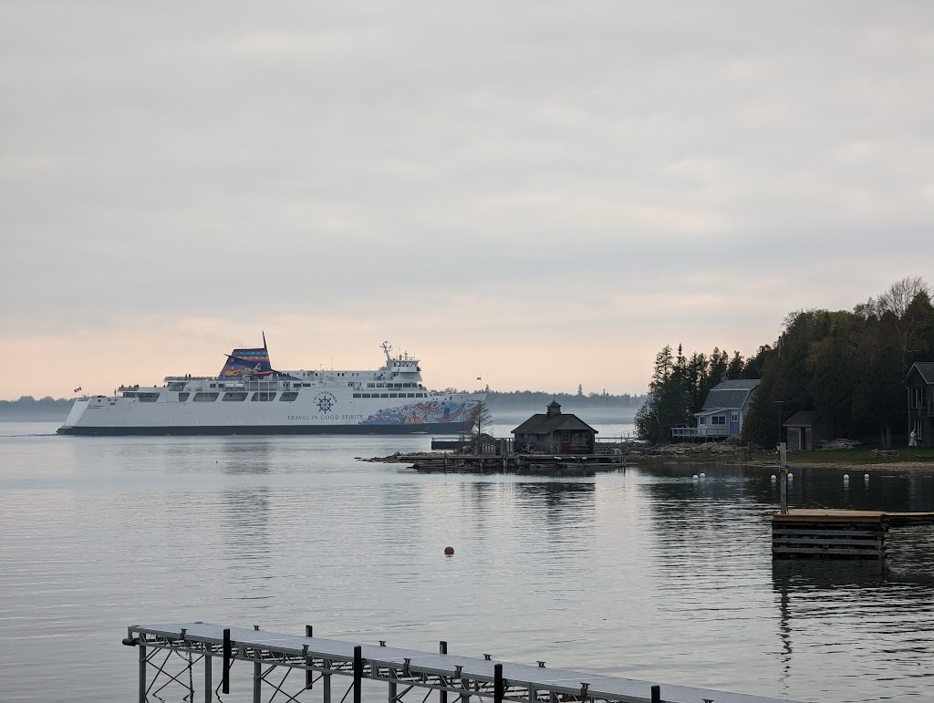 Tobermory to South Baymouth Ferry | Ferry Ramp, Tobermory, ON N0H 2R0, Canada | Phone: (800) 265-3163