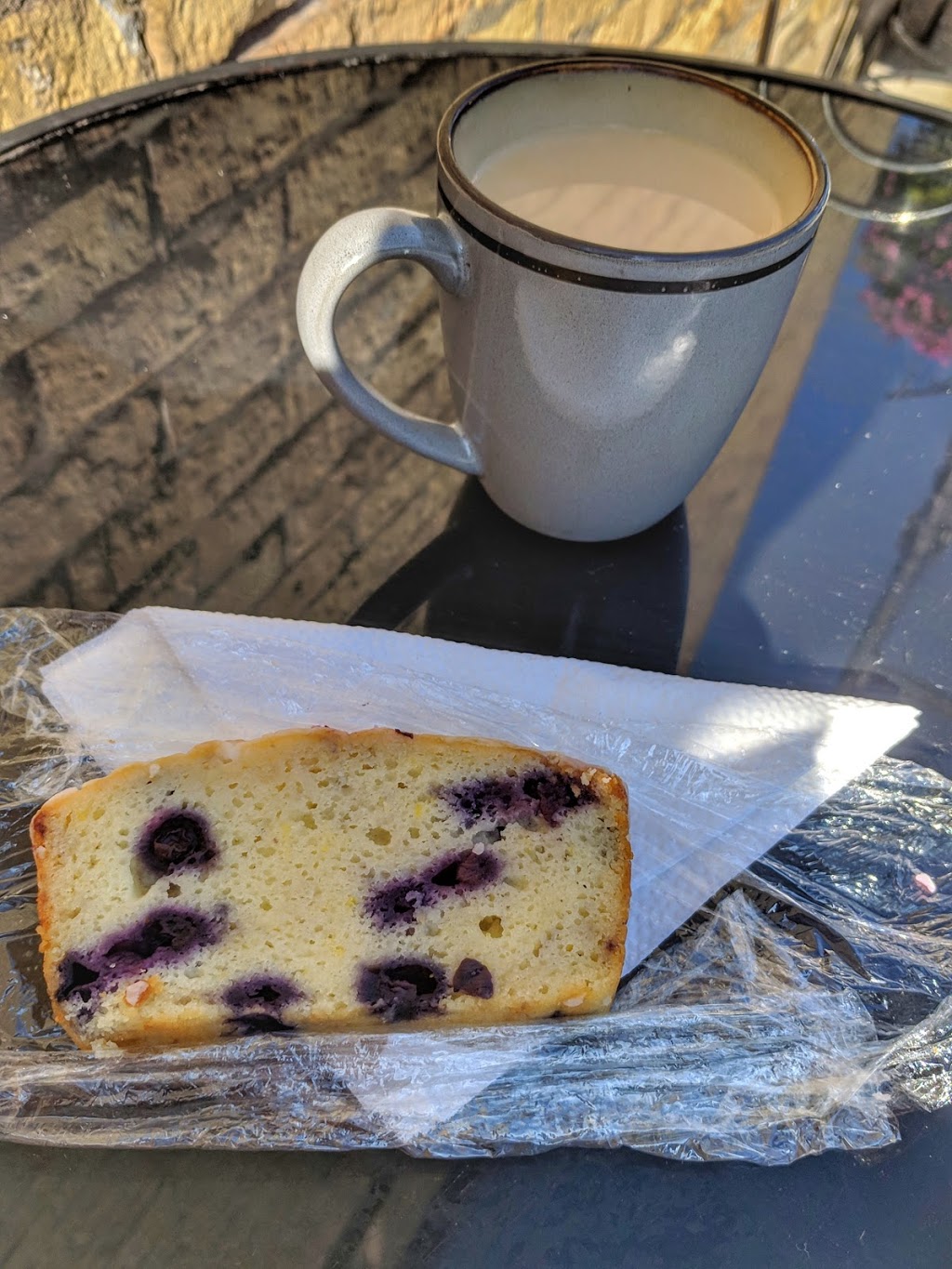 Village Square Coffee House | 284 Bridge St, Port Stanley, ON N5L 1C3, Canada | Phone: (519) 782-7777