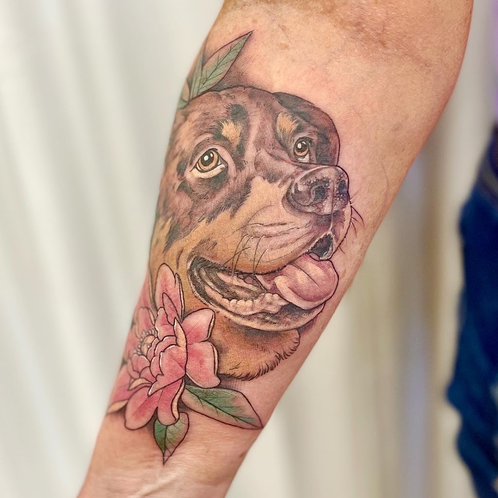 Heart to Hand Tattoo | 32818 7th Ave Unit #302, Mission, BC V2V 2C3, Canada | Phone: (604) 302-7152