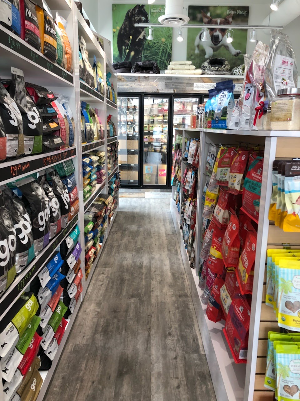 The Bone & Biscuit Co. | 1625 210 Ave SE #118, Calgary, AB T2X 4K8, Canada | Phone: (587) 625-0804