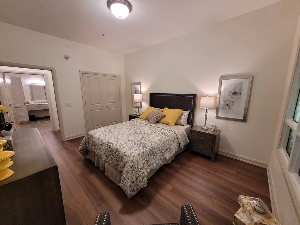 Cataraqui Heights Retirement Residence | 2666 Princess St, Kingston, ON K7P 2W6, Canada | Phone: (613) 877-8202