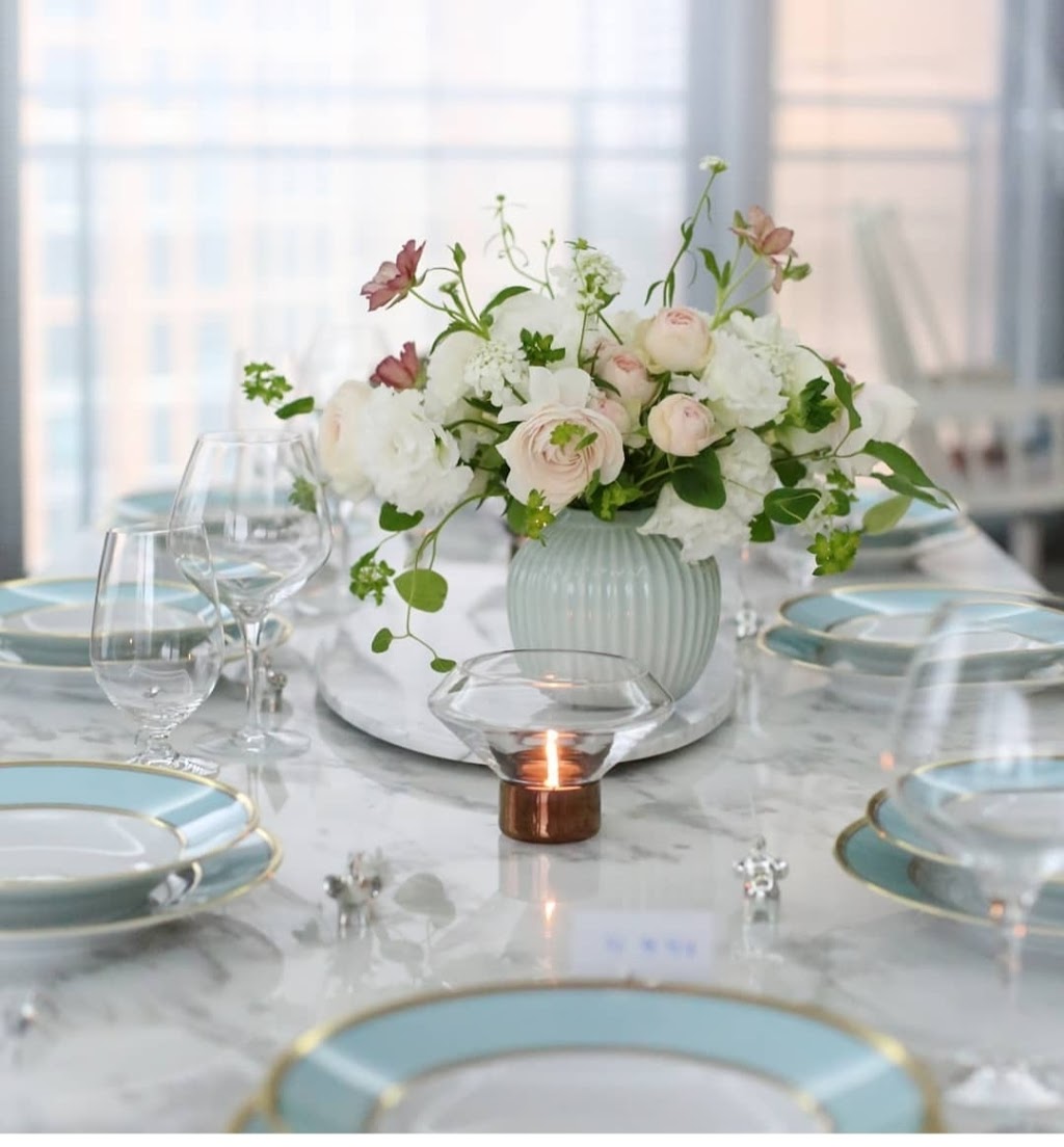 Meadows Flowers | 19150 Lougheed Hwy #130, Pitt Meadows, BC V3Y 2H6, Canada | Phone: (604) 465-1111