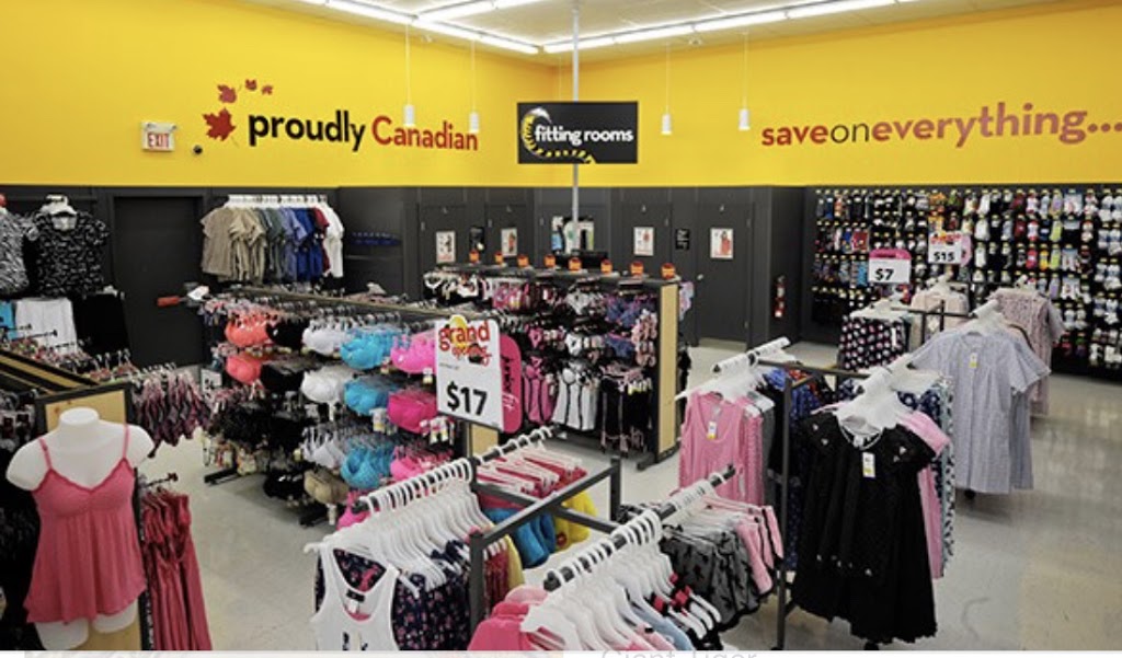 Giant Tiger | 3200 Erin Mills Pkwy, Mississauga, ON L5L 1W8, Canada | Phone: (905) 608-0927