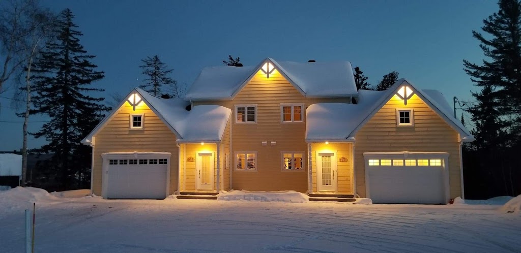 Val Altitude | 83 R. Albatro #81, Matawinie, QC J0K 2B0, Canada | Phone: (514) 690-0858