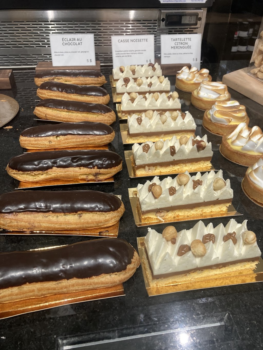 Boulangerie Le Toledo | 4448 Rue Wellington, Verdun, QC H4G 1W5, Canada | Phone: (438) 380-2248