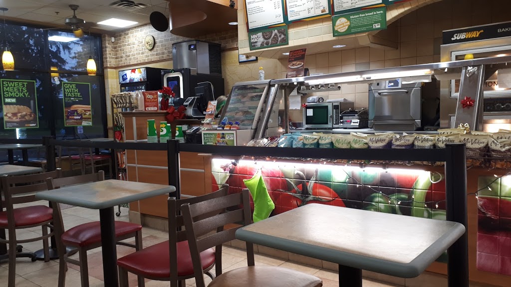 Subway | 239 St Catherines St The Village Square, Smithville, ON L0R 2A0, Canada | Phone: (905) 957-8693