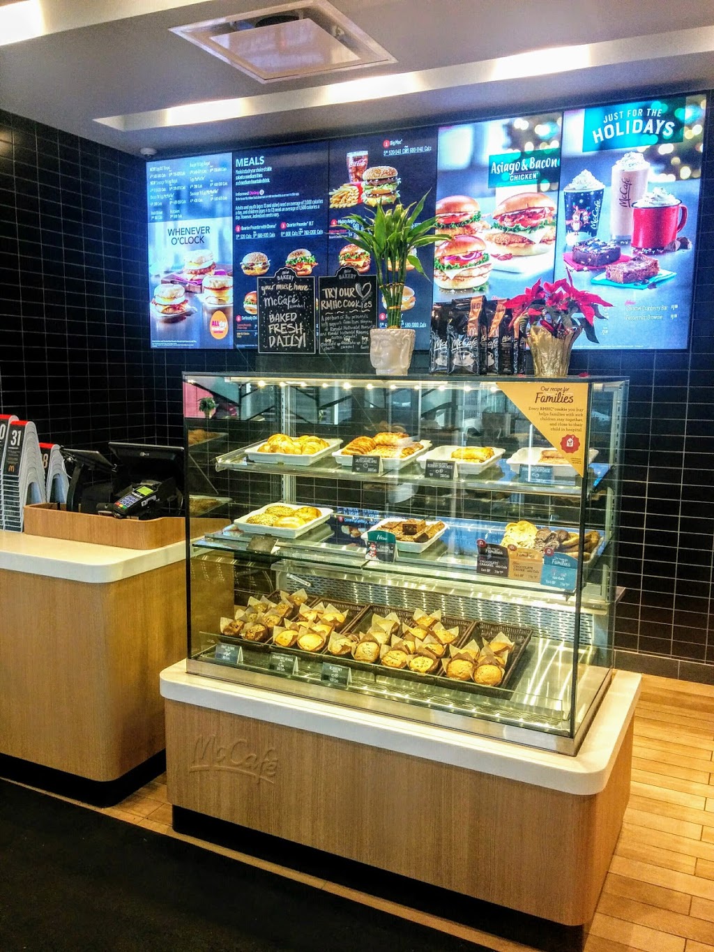McDonalds | 293097 Crossiron Blvd, Balzac, AB T0M 0E0, Canada | Phone: (825) 222-8475