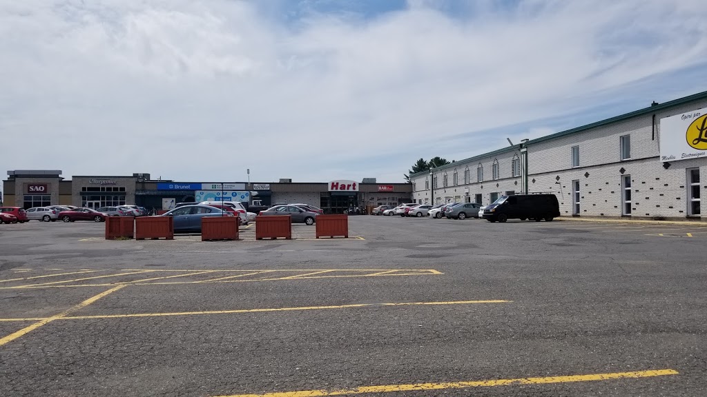 Centre Commercial Charpentier | 4565 Boulevard Saint-Joseph, Saint-Nicéphore, QC J2A 1B4, Canada | Phone: (819) 474-5130