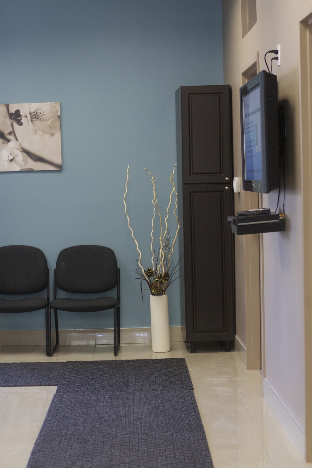Physiotherapy on Lakeshore | 333 Lakeshore Rd W Unit#101, Mississauga, ON L5H 1G9, Canada | Phone: (905) 278-2255