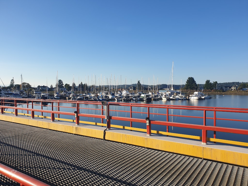 Deep Bay Marina | 170 Burne Rd #160, Nanaimo, BC V0R 1G0, Canada | Phone: (250) 586-5560
