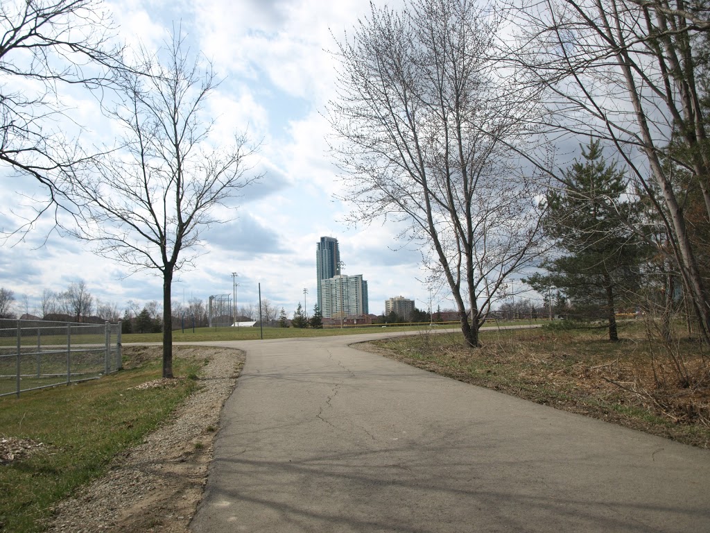 Dr. Martin L. Dobkin Community Park | 395 Fairview Rd W, Mississauga, ON L5B 4C7, Canada | Phone: (905) 858-5959
