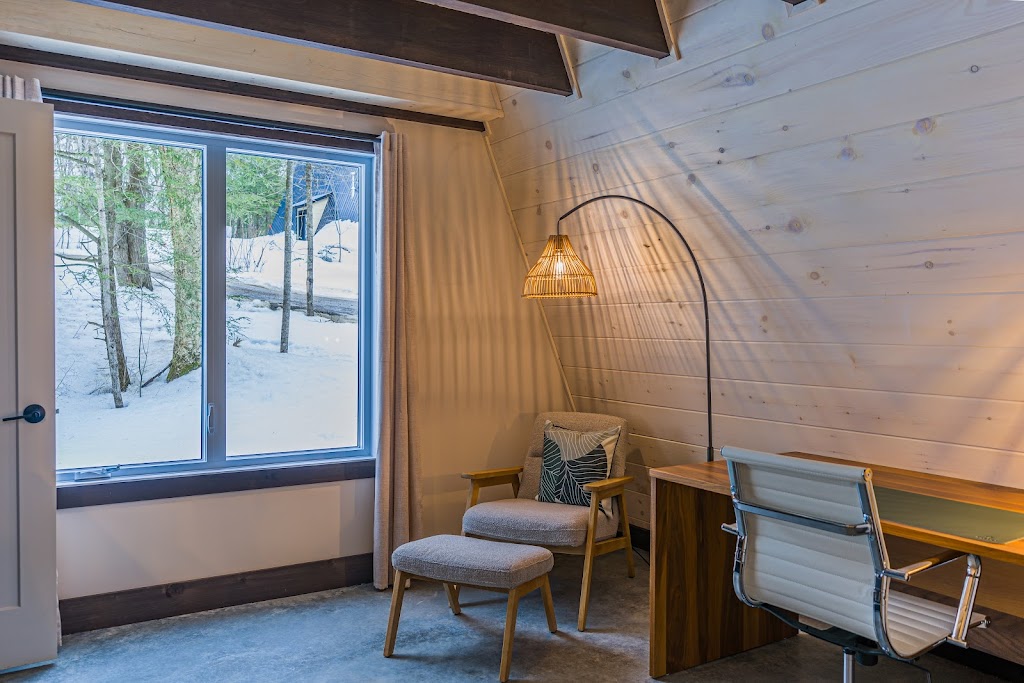 Les Refuges des Collines | 101 Chem. H Zurenski, Val-des-Monts, QC J8N 5J2, Canada | Phone: (819) 665-0098