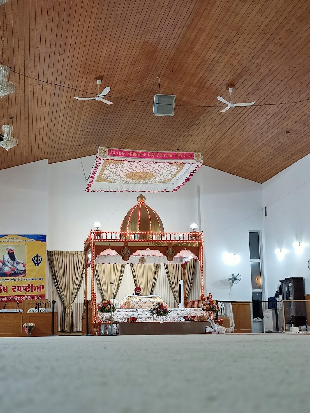 Sikh Society of Manitoba Inc. | 1244 Mollard Rd, Winnipeg, MB R2P 2T6, Canada | Phone: (204) 697-8018