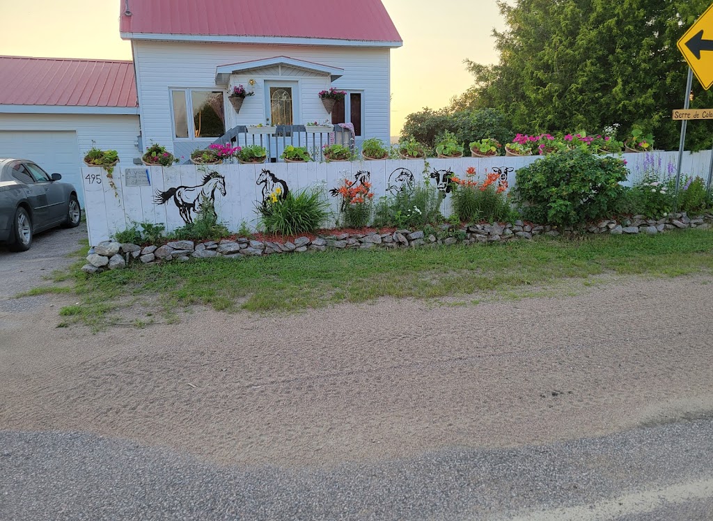 Ferme Sirois | 495 Rue Principale, Colombier, QC G0H 1P0, Canada | Phone: (581) 726-2105