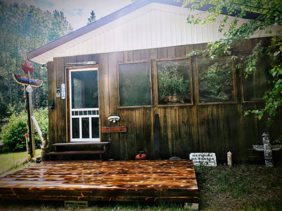 Amberleigh Landscaping | 49 Church St Unit #4, Stirling, ON K0K 3E0, Canada | Phone: (343) 889-1752