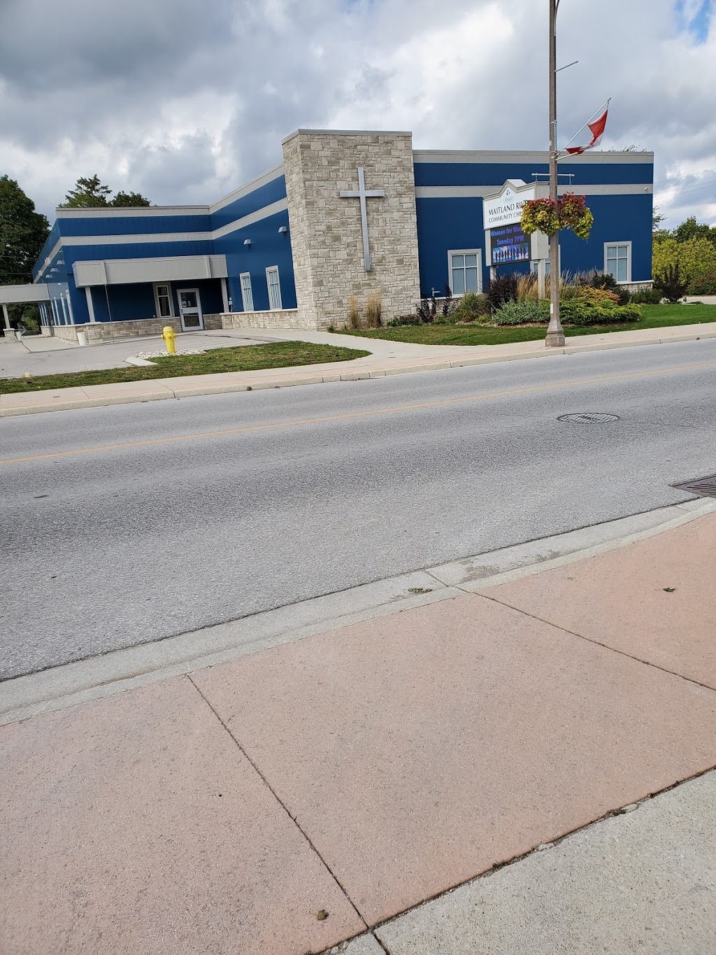 Maitland River Community Church | 414 Josephine St, Wingham, ON N0G 2W0, Canada | Phone: (519) 357-4414