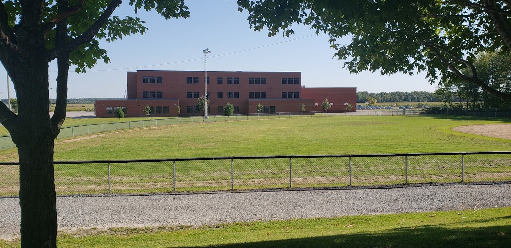 École Havre-Jeunesse | 2175 Rue du Domaine Malo, Sainte-Julienne, QC J0K 2T0, Canada | Phone: (450) 758-3744