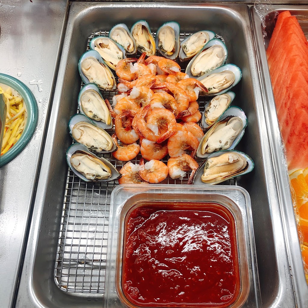 Wongs Chinese Buffet Restaurant | 60 Lombard St, Smiths Falls, ON K7A 5K2, Canada | Phone: (613) 283-2828