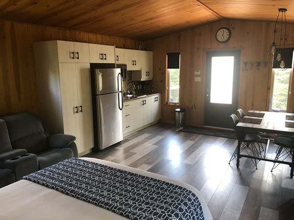 Chalet Milan | 896 Chemin Gisla, Milan, QC G0Y 1E0, Canada | Phone: (819) 200-3425