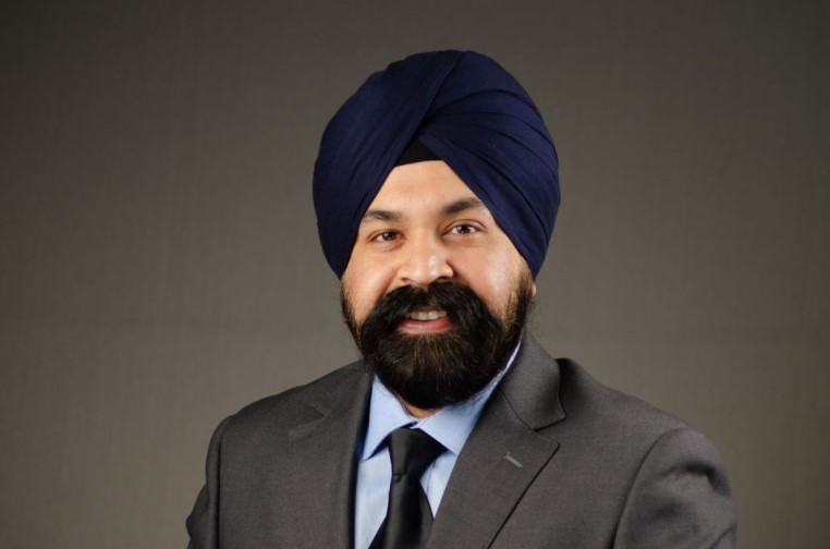Karanjeet Grewal Trimaxx Realty | 2560 Matheson Blvd E Unit 519, Mississauga, ON L4W 4Z3, Canada | Phone: (647) 547-3997