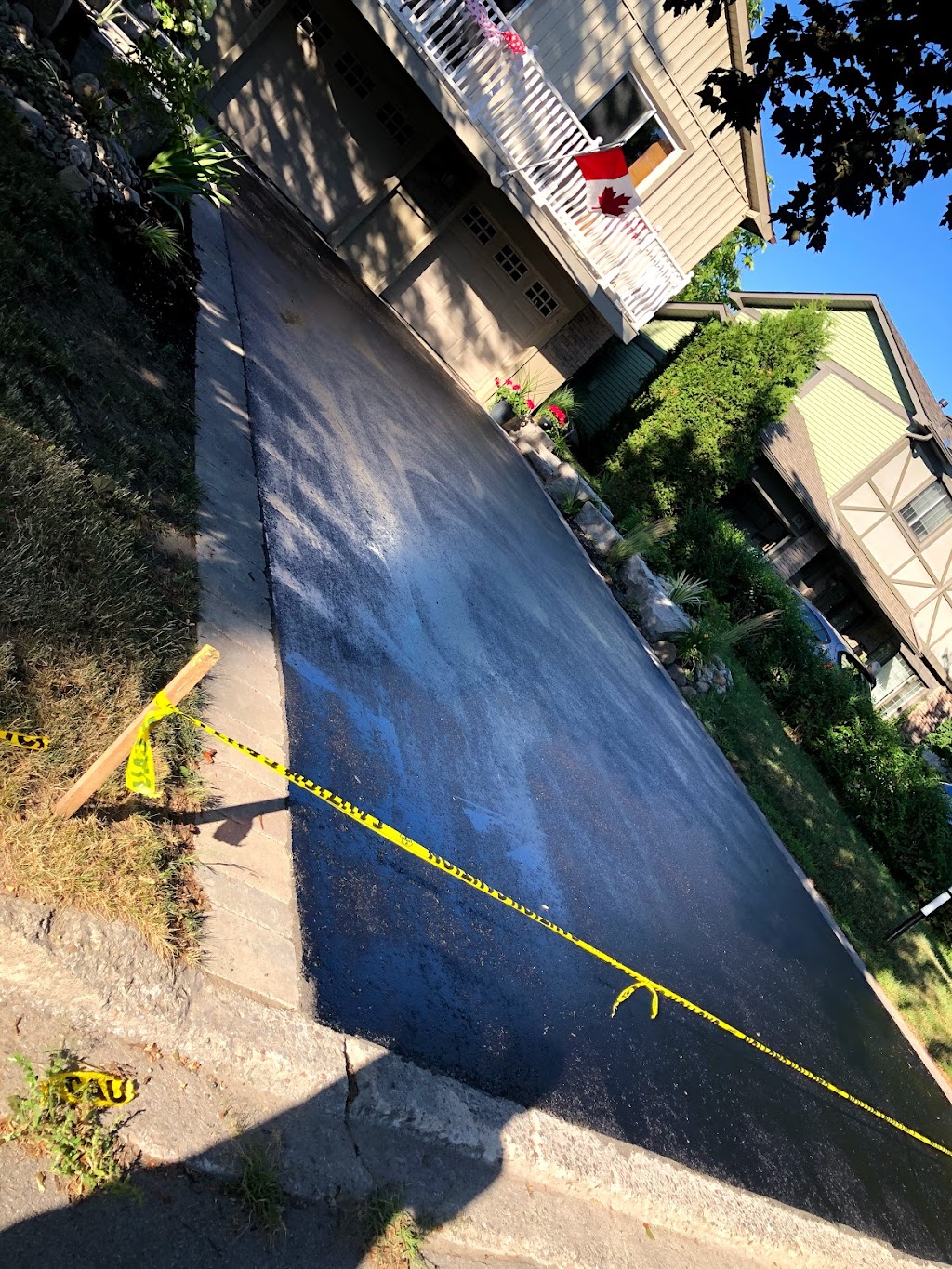 J Lytles Paving, Sealing & Line Painting | Edgehill Dr, Barrie, ON L4N 5G8, Canada | Phone: (705) 500-3439