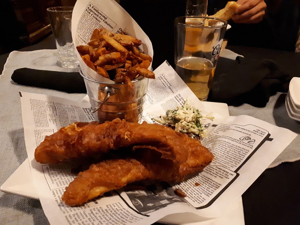 Davids Restaurant | 20 Shamrock Rd, Erin, ON N0B 1T0, Canada | Phone: (519) 833-5085