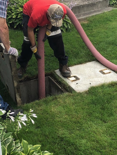 Eugene Craigs Septic Service | 195 Craig Rd, Belleville, ON K8N 4Z6, Canada | Phone: (613) 962-9334