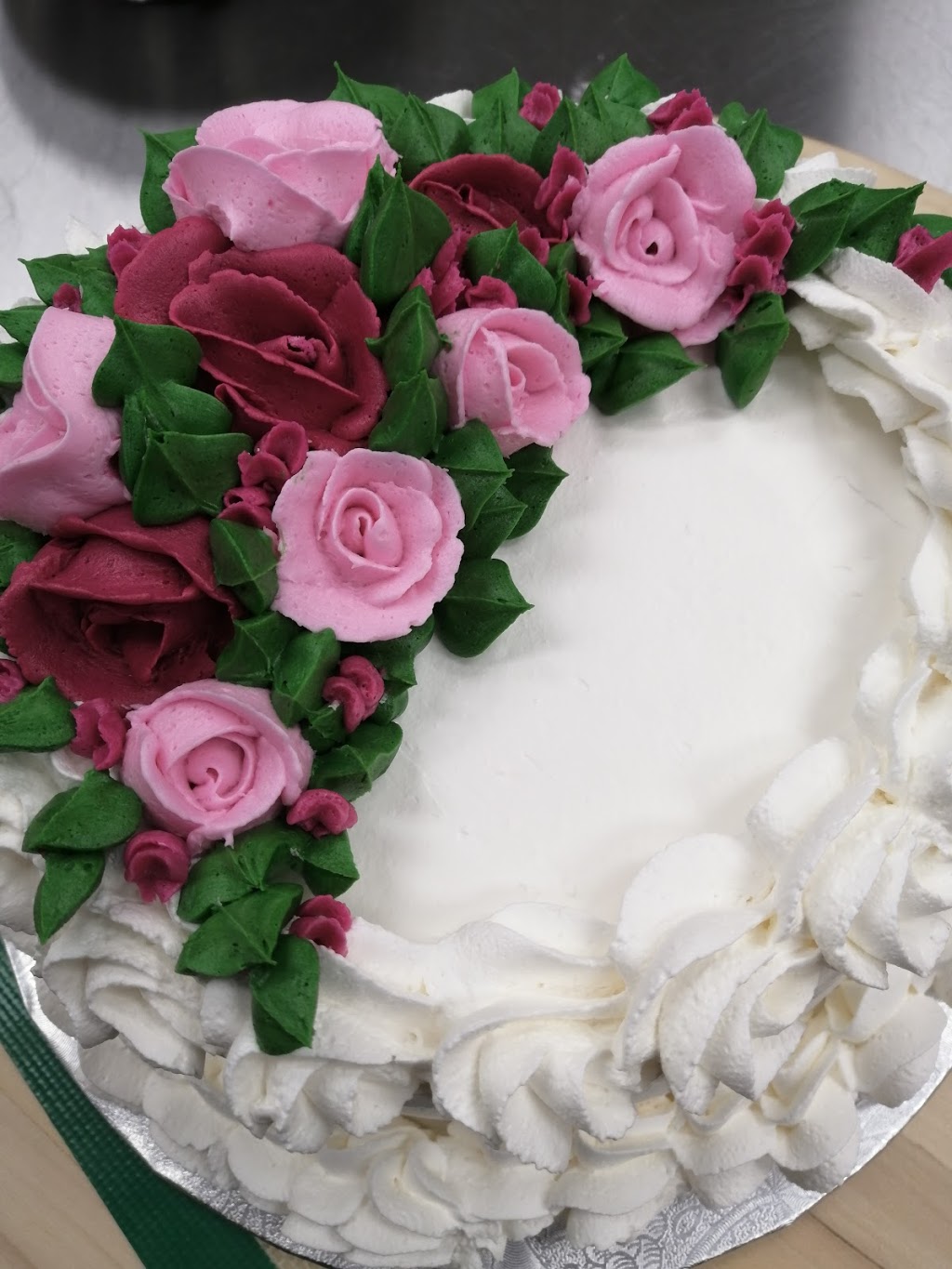Sugarbowl Bakery & Sweet Shoppe | 6-954 Leathorne St, London, ON N5Z 3M5, Canada | Phone: (519) 668-7073