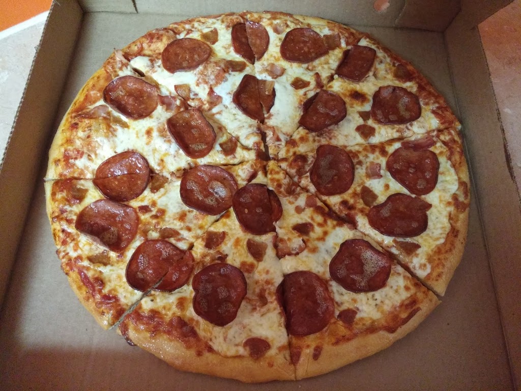 Lil Tigers Pizzeria Gananoque | 125 King St E, Gananoque, ON K7G 1G3, Canada | Phone: (613) 929-8646