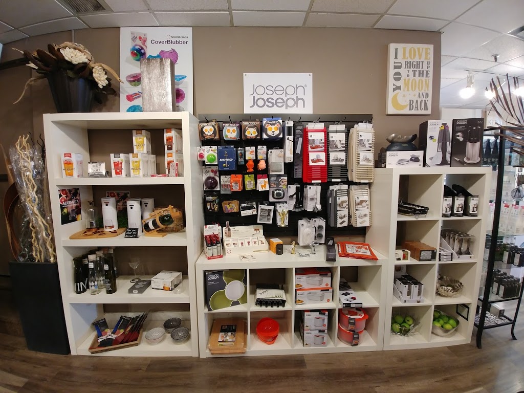 Xclusive Elements | 7 Front St, St. Jacobs, ON N0B 2N0, Canada | Phone: (519) 664-0771