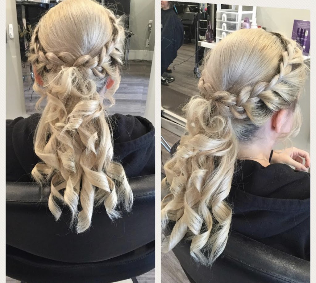 Fringe Hair Studio | 3053 Highland Blvd, North Vancouver, BC V7R 2X4, Canada | Phone: (604) 990-0225
