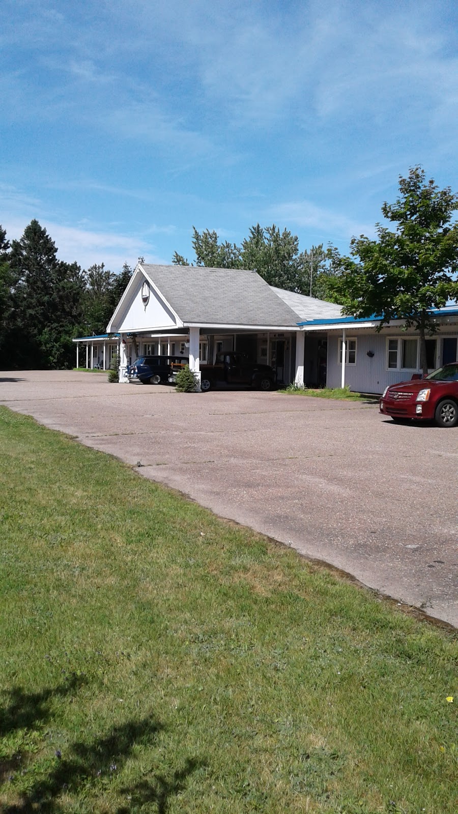 Windjammer Motel | 4070 Nova Scotia Trunk 3, Chester, NS B0J 1J0, Canada | Phone: (902) 275-3567