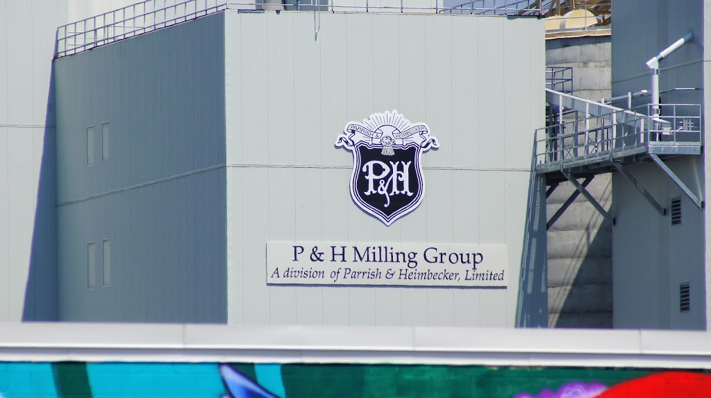Parrish and Heimbecker Limited | 231 Burlington St E, Hamilton, ON L8L 4H2, Canada | Phone: (905) 526-7602