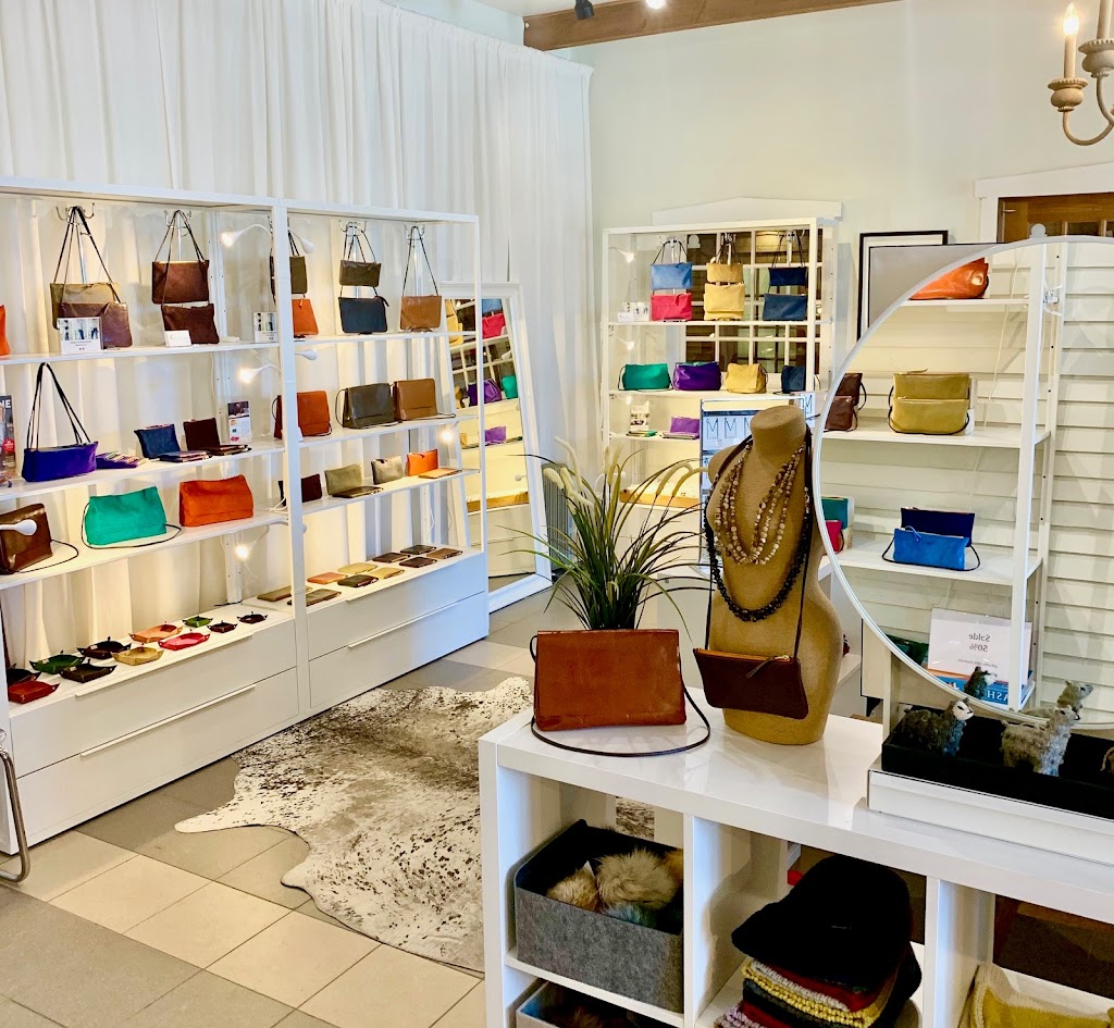 Gonthier Atelier | 3809 Rue Principale, Dunham, QC J0E 1M0, Canada | Phone: (514) 668-5204