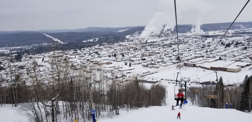 Centre municipal de ski | 700 Rue Desbiens, La Tuque, QC G9X 4E6, Canada | Phone: (819) 523-4422