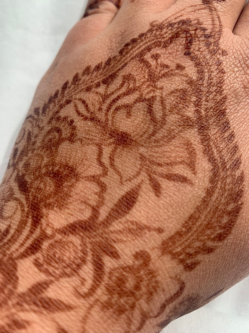 Breath of Henna | 20 Gamble Ave, East York, ON M4K 2G9, Canada | Phone: (416) 779-4865