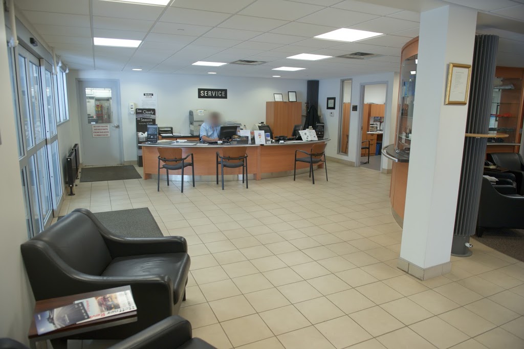 Heffner Lexus | 3131 King St E, Kitchener, ON N2A 1B1, Canada | Phone: (519) 748-9668