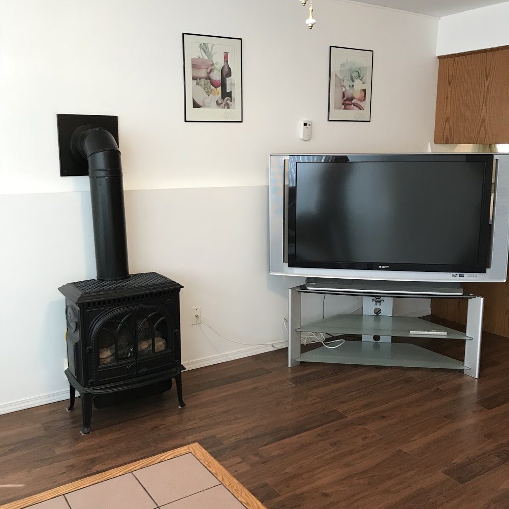 Serenity on the Ridge | 5230 Clarence Rd, Peachland, BC V0H 1X2, Canada | Phone: (604) 218-2655