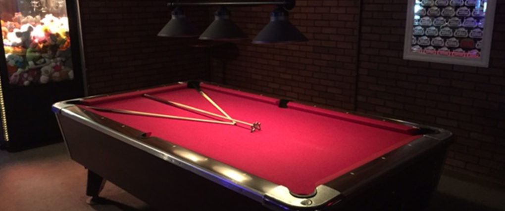 Bar Valentine – Danseuses | 415 Blvd. des Bois Francs S, Victoriaville, QC G6P 4T2, Canada | Phone: (819) 758-0649
