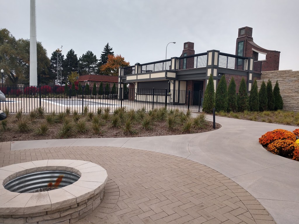 The St. Clair Inn, a Tribute Portfolio Hotel | 500 N Riverside Ave, St Clair, MI 48079, USA | Phone: (810) 637-9005
