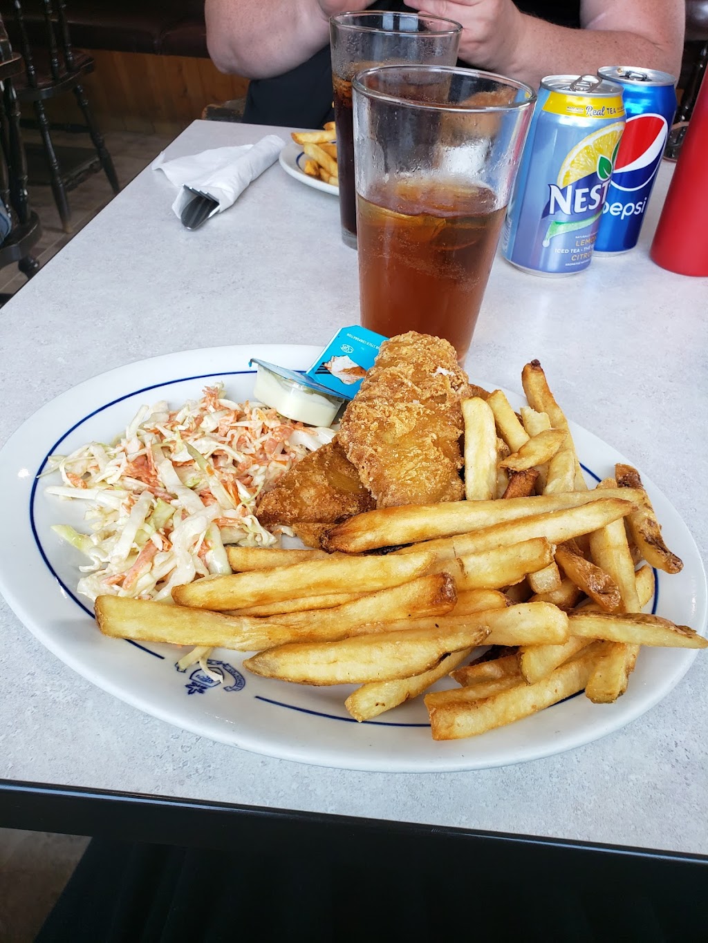 White Goose Family Restaurant | 4601 45 St, Castor, AB T0C 0X0, Canada | Phone: (403) 882-2333