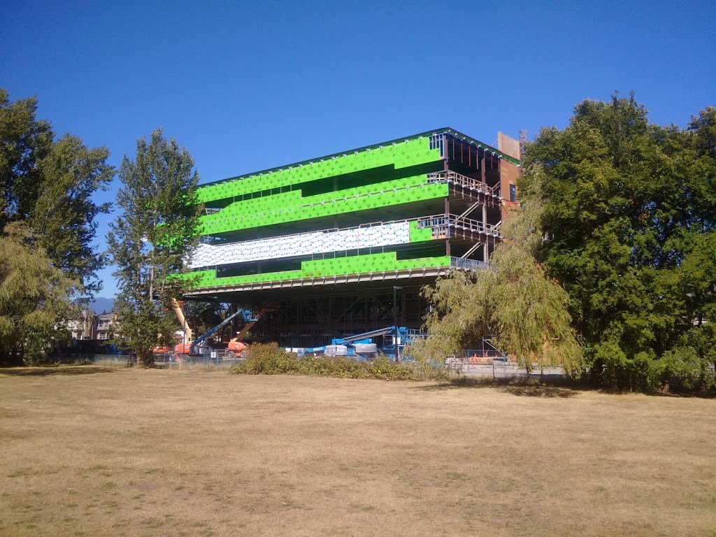 Langara College | 100 W 49th Ave, Vancouver, BC V5Y 2Z6, Canada | Phone: (604) 323-5511
