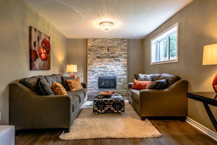 Debbie “pineSOLD” Pine, Sales Representative, Royal Lepage NRC R | 1815 Merrittville Hwy unit 1, Fonthill, ON L0S 1E0, Canada | Phone: (905) 321-2261