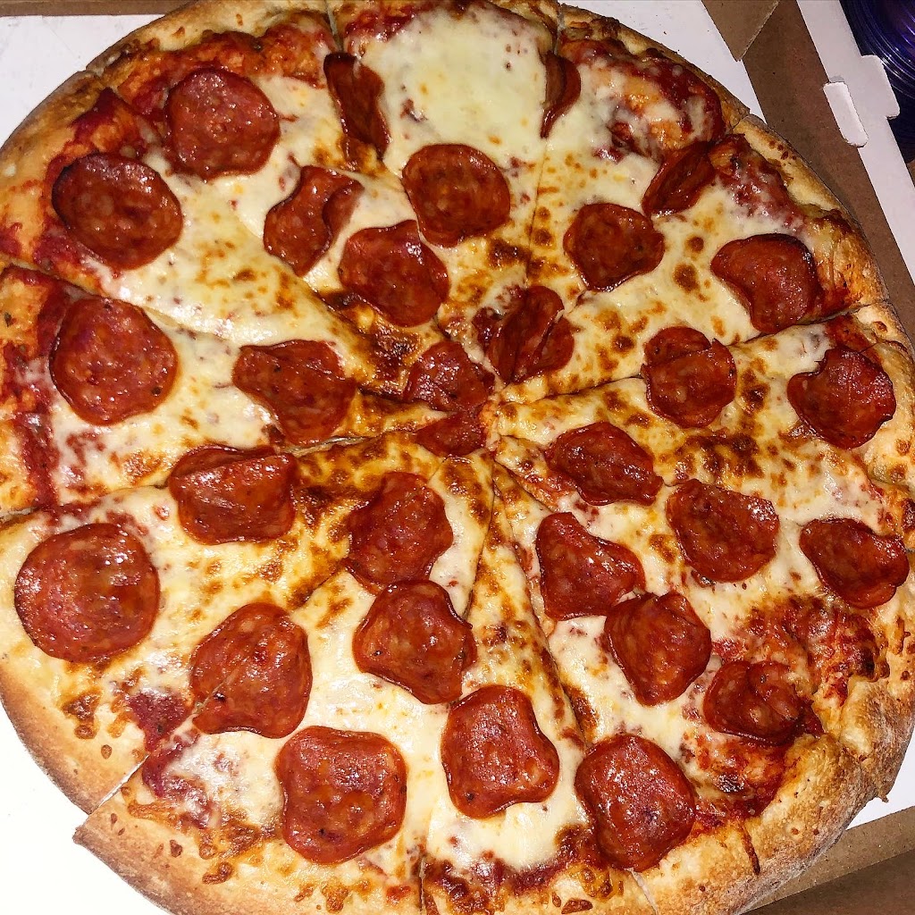 Gerrys Pizza | 1148 Dufferin Ave, Wallaceburg, ON N8A 2W1, Canada | Phone: (519) 627-2222