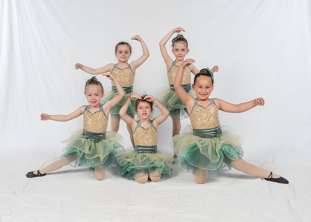 Studio de Danse MovinUP | 3C6, 852 1re Rue, Saint-Jean-sur-Richelieu, QC J2X 3C6, Canada | Phone: (514) 867-2925