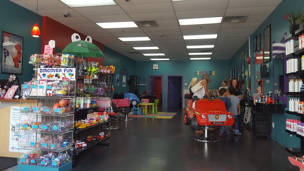 Giggles Cuts for Kids | 19, 4307 130 Ave SE, Calgary, AB T2Z 3V8, Canada | Phone: (403) 453-0664