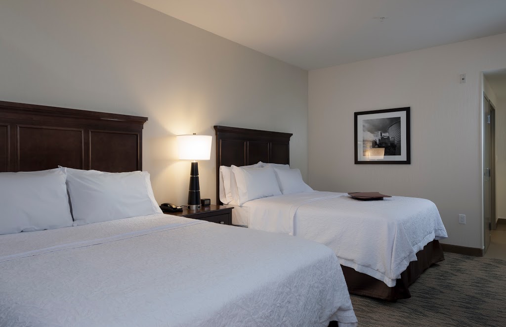 Hampton Inn & Suites by Hilton Airdrie | 52 East Lake Ave NE, Airdrie, AB T4A 2G8, Canada | Phone: (403) 980-4477