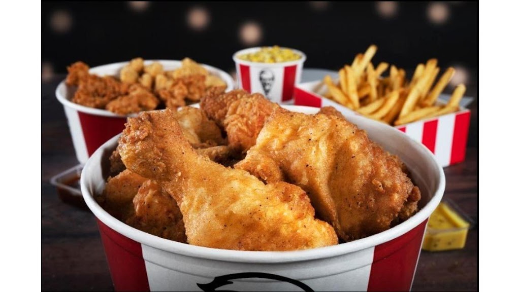 KFC | meal takeaway | Belmont Market, 857 Terlane Ave Unit 105, Langford, BC V9B 0X1, Canada | 7784000887 OR +1 778-400-0887