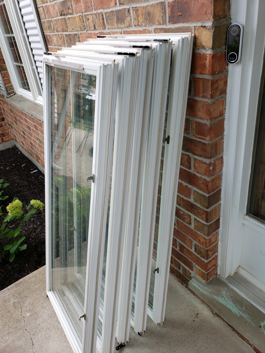 Ghazal window and Door repair | 3325 Casson Way, London, ON N6L 0B9, Canada | Phone: (519) 495-9202